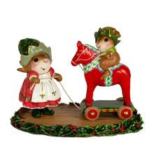 M-682 Dala Horse Elves ~ Wee Forest Folk